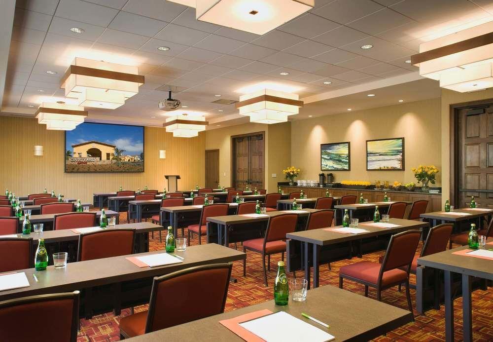 Courtyard By Marriott Santa Barbara Goleta Hotel Exterior photo
