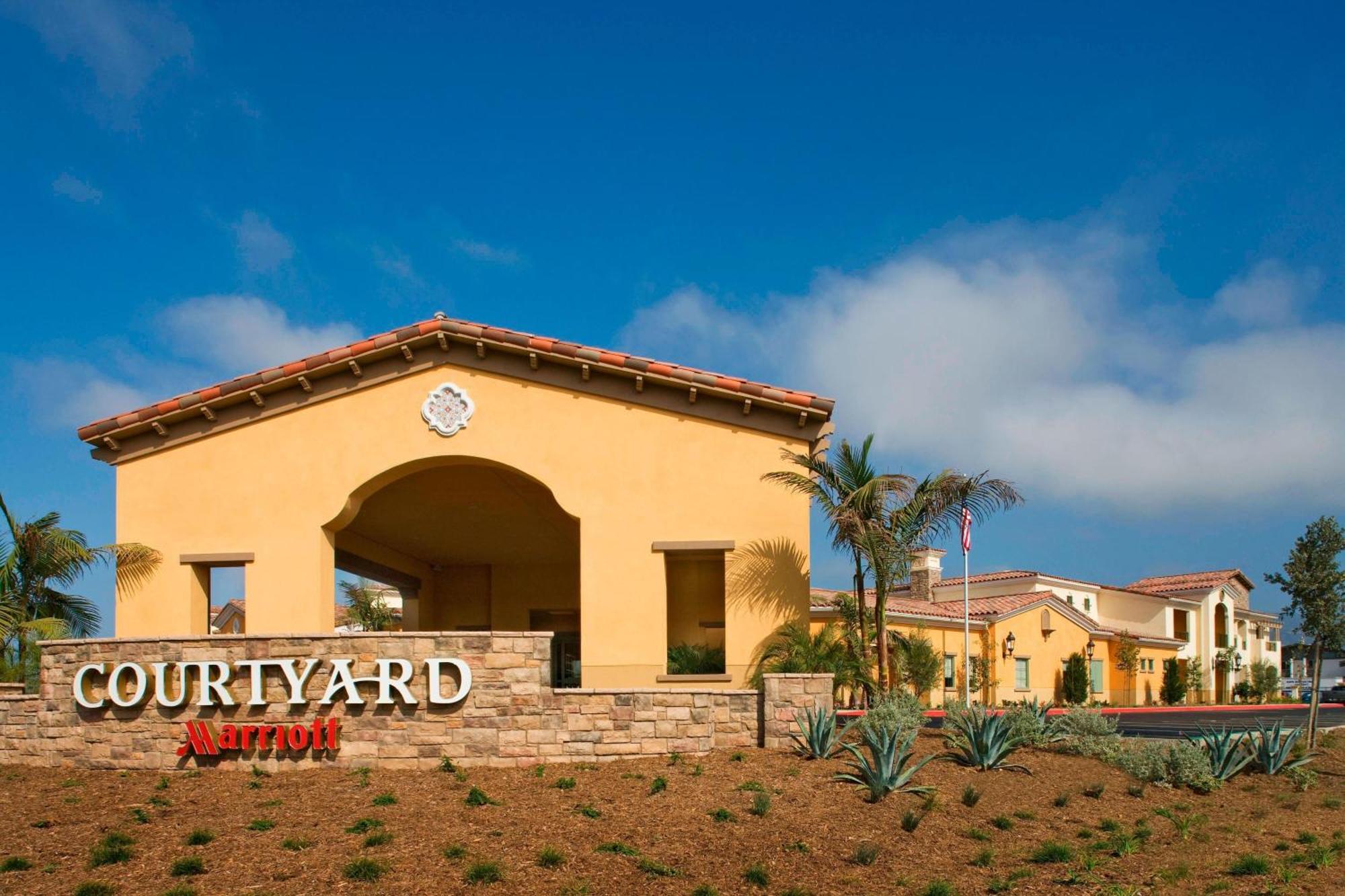 Courtyard By Marriott Santa Barbara Goleta Hotel Exterior photo