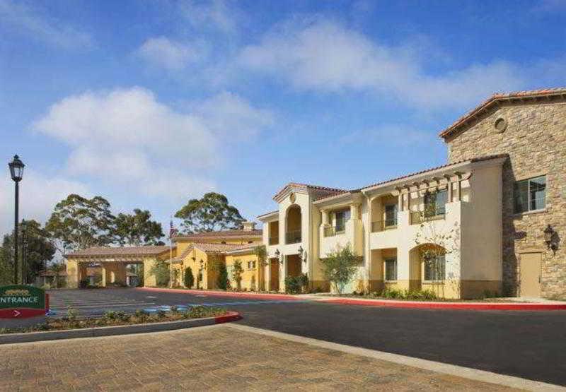 Courtyard By Marriott Santa Barbara Goleta Hotel Exterior photo