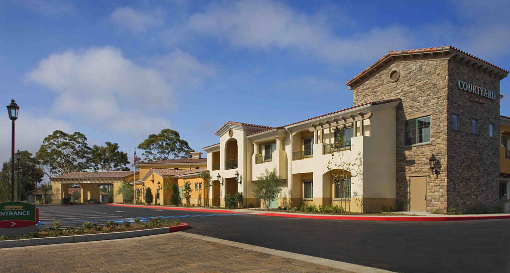 Courtyard By Marriott Santa Barbara Goleta Hotel Exterior photo